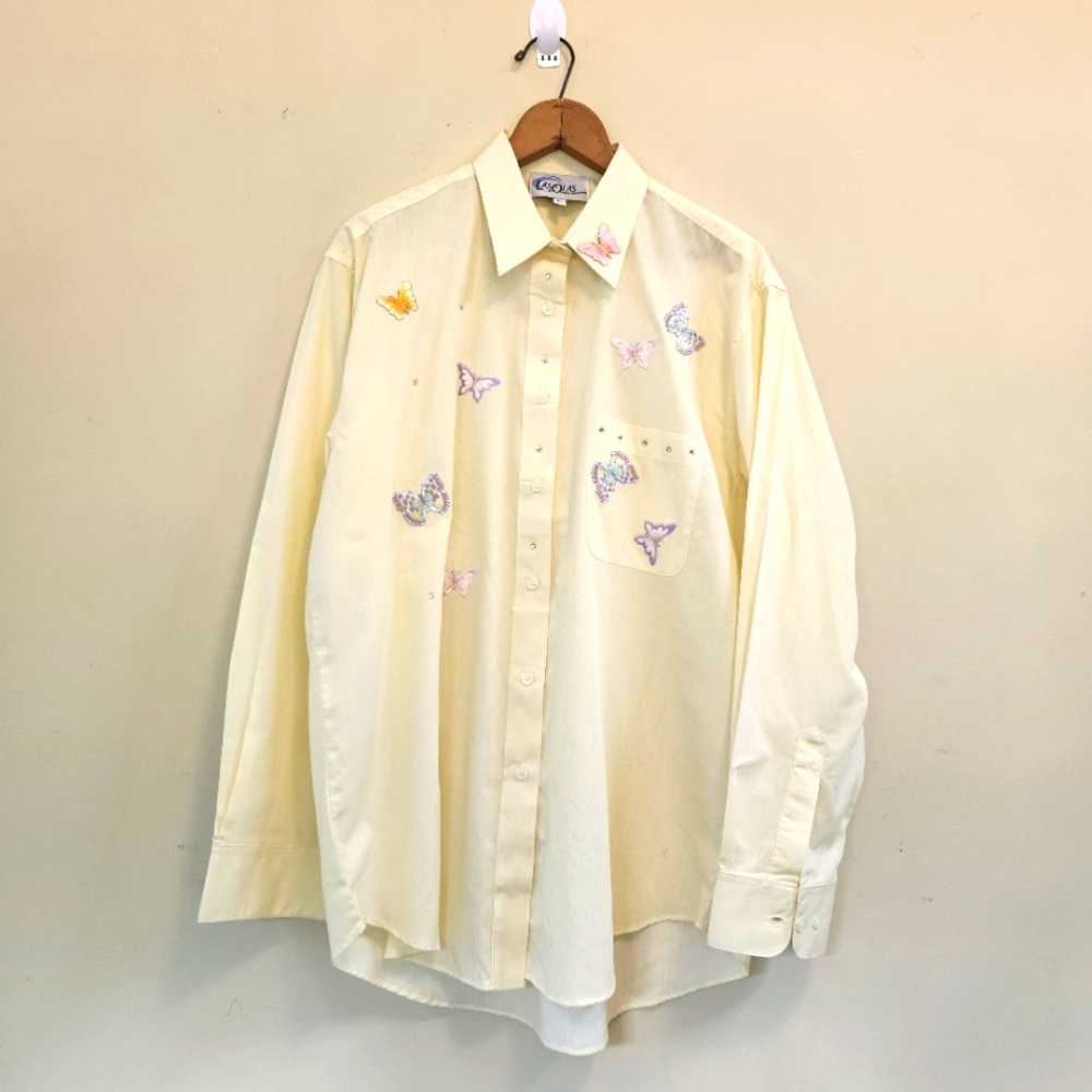 LasOlas By Oved International Shirt Women SzL Cream/Yellow Butterfly Embroidered